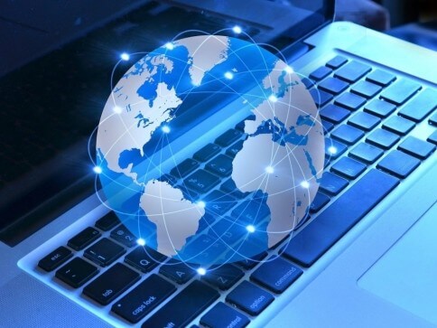 Ahora no basta con crear una página web