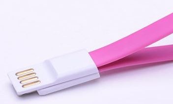 CABLE FLAT IPHONE 5/6 (20 CM)  (BRIGTH PINK) (PAQUETE X 10 UND)