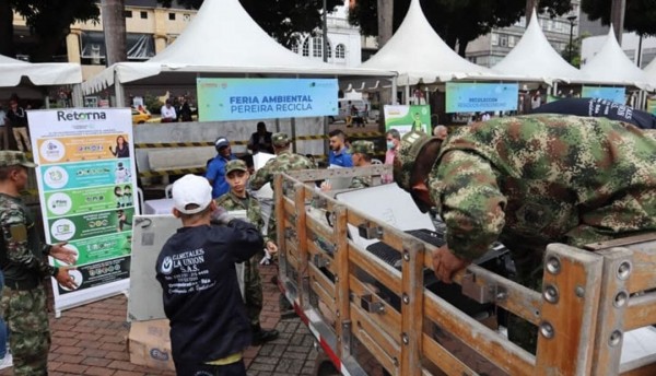 En el Día Mundial del Reciclaje se cumplió con Feria Pereira Recicla