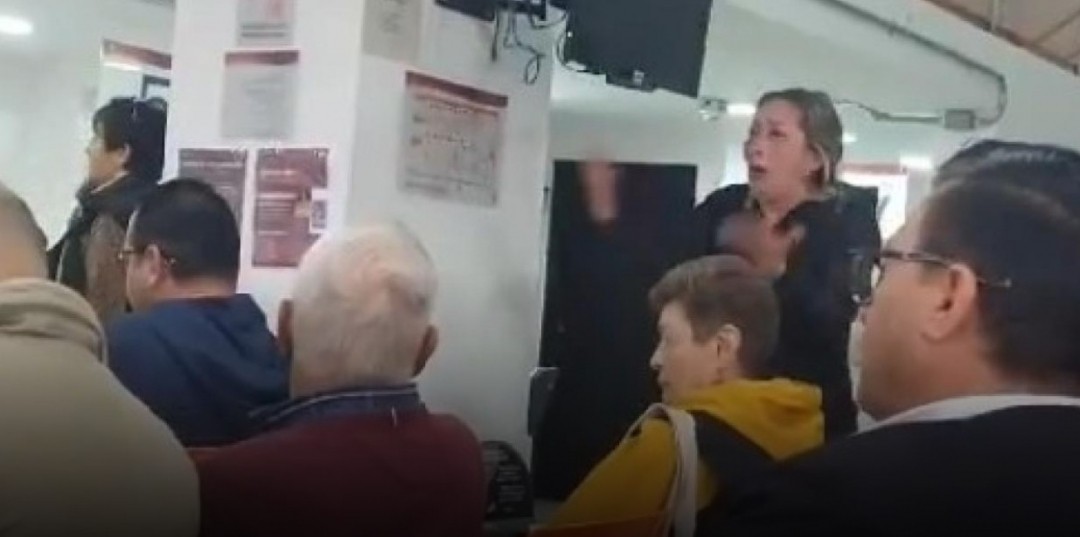 Docente clama desesperadamente por la atención médica urgente para su hermana 