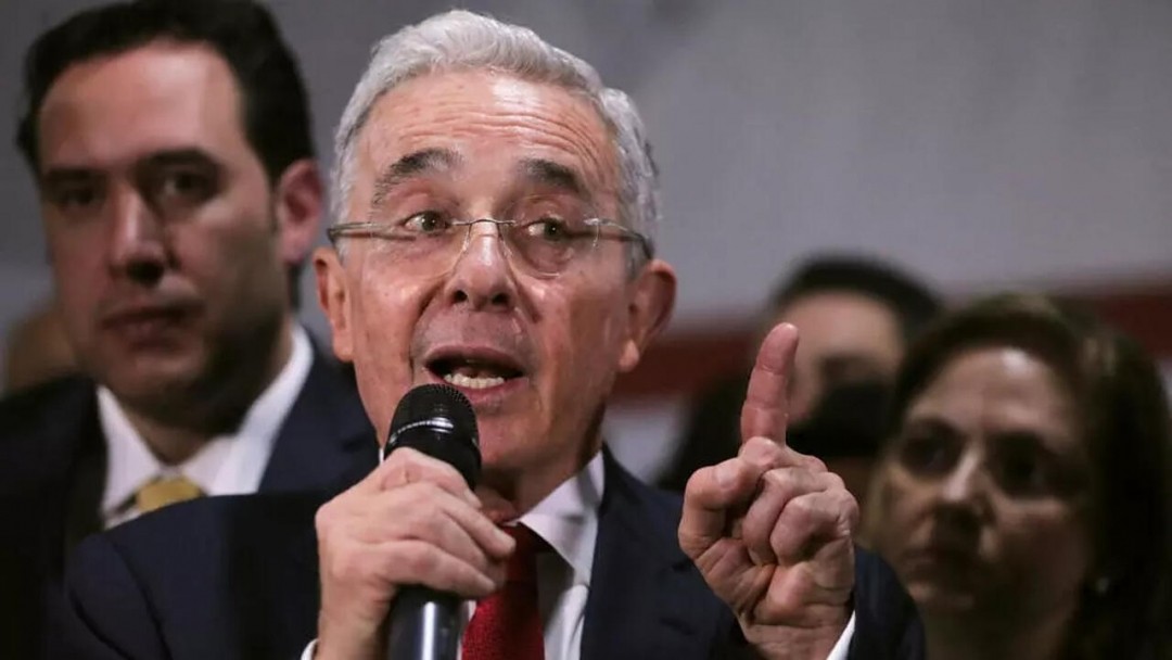 Álvaro Uribe pidió cambiar el fiscal que lo llamó a juicio por “falta de garantías “