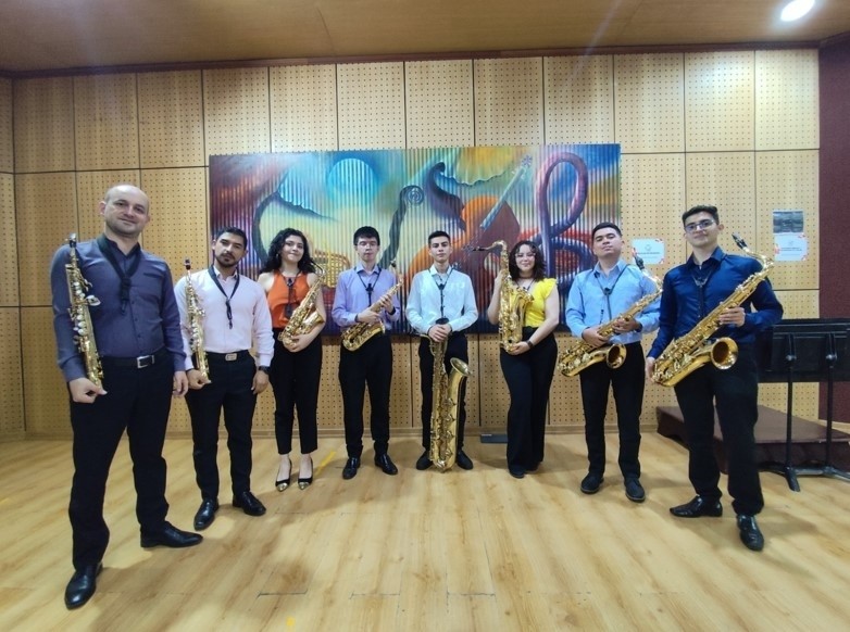 Profesores y alumnos unen sus talentos en grupo de ensamble de saxofones de la Secretaría de Cultura de Pereira