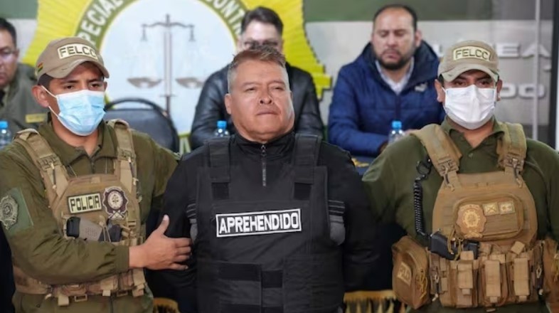 Detienen a General Zúñiga por fallido golpe de estado en Bolivia
