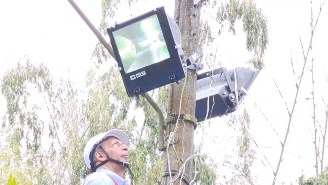 La Secretaria de Infraestructura repara oportunamente la iluminación en el Técnico Superior 