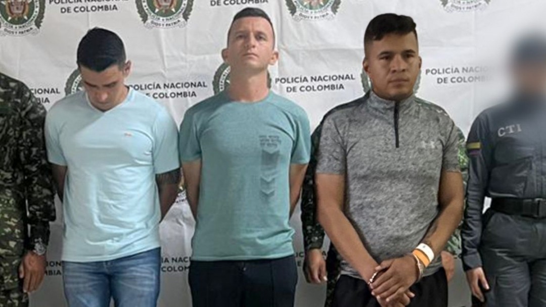Tres militares detenidos por desviar munición hacia el 'Clan del Golfo' y disidencias de las FARC