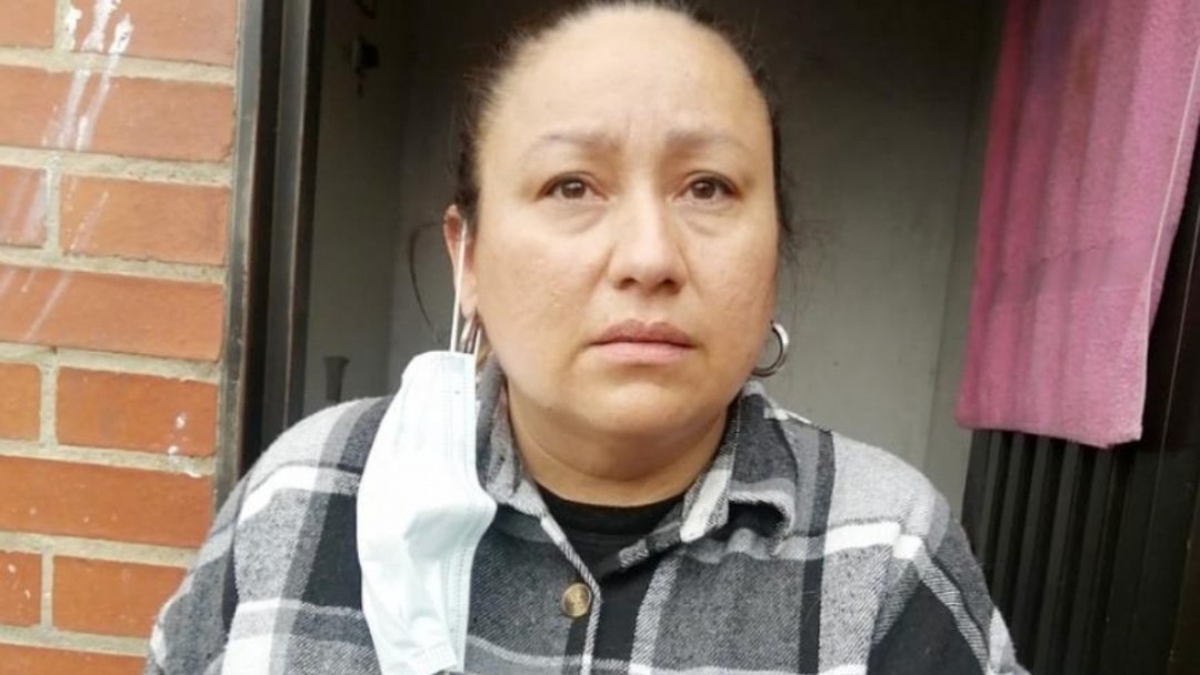 Más de 100 millones en engaños: mujer estafó a familias con viviendas falsas en el Meta