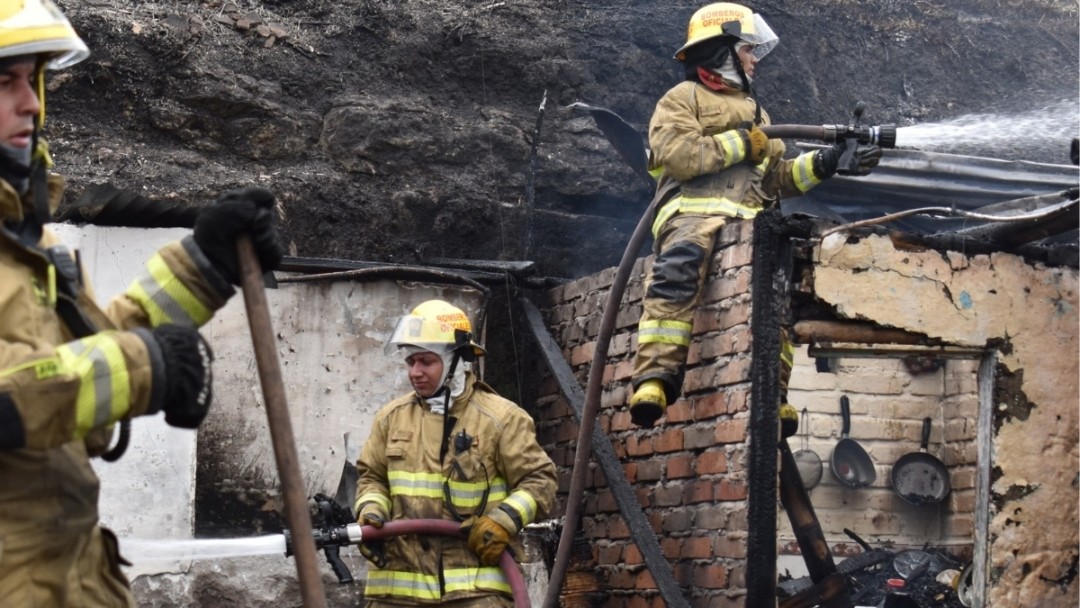 Incendio estructural afectó cuatro viviendas en el sector El Cofre del corregimiento de Puerto Caldas