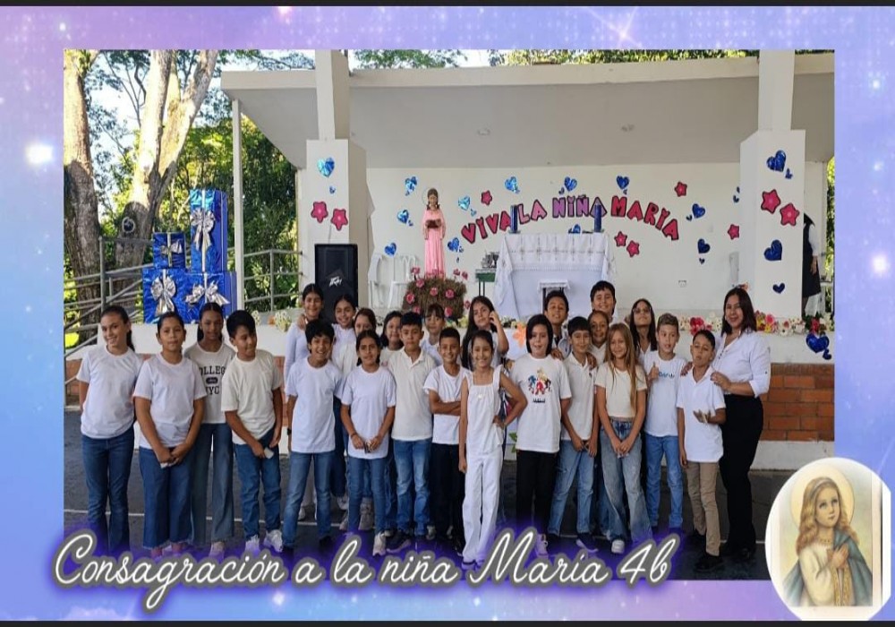 Consagración a la Niña María