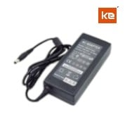 ADAPTADOR DE CORRIENTE 12W-8 AMPERIOS (Incluye led y cable de poder )