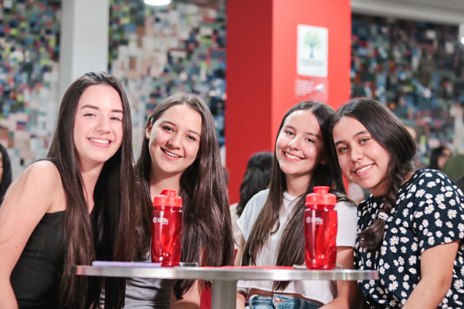Cursos de ingles para jovenes y niños en pereira y cartago