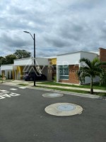 RED A3 Inmobiliarios vende en Pereira, Casa Campestre