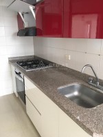 Para rentar, excelente apartamento recién remodelado