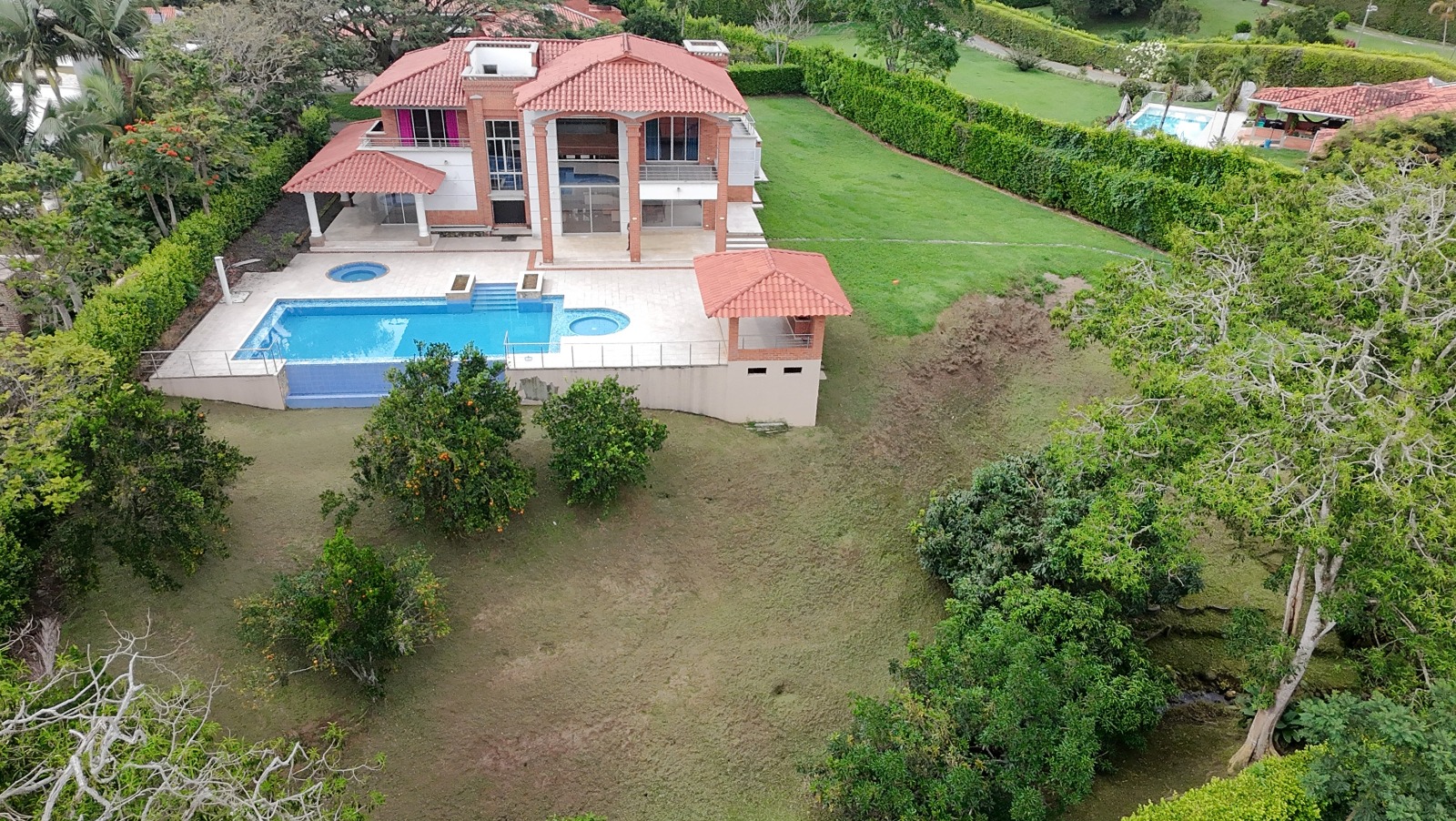 Casa Campestre en Arrien...