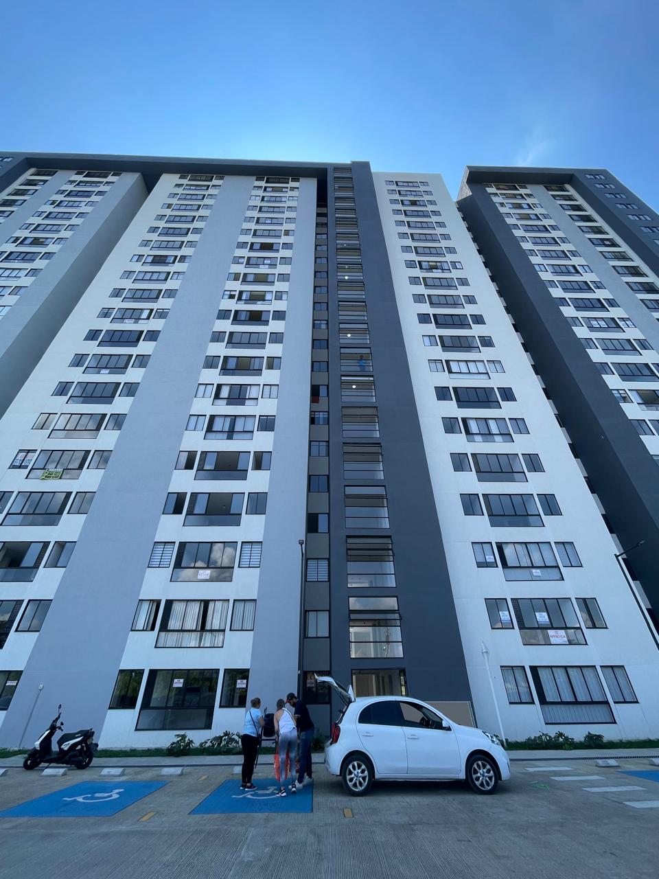 Apartamento en Arriendo ...