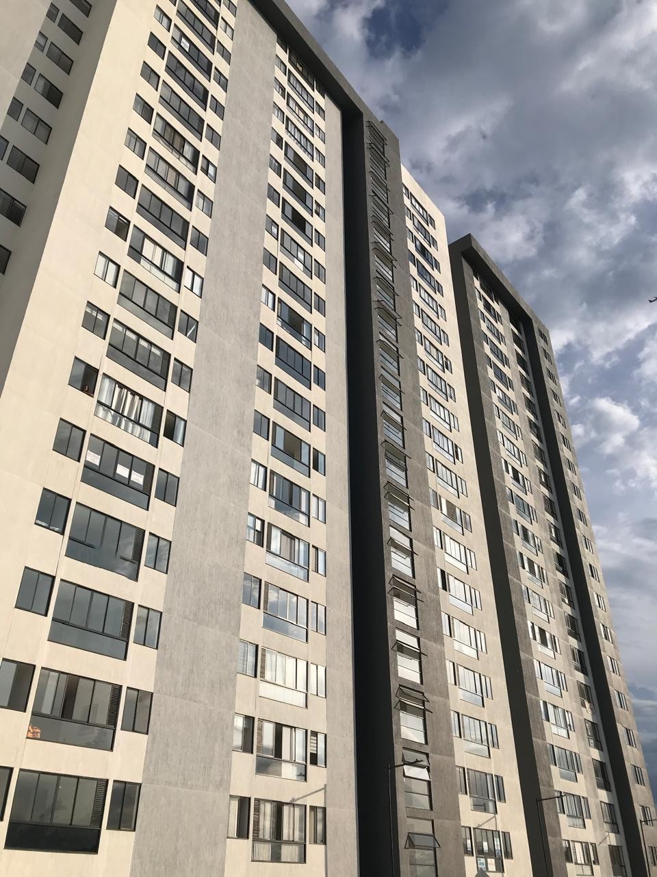 Apartamento en Arriendo ...