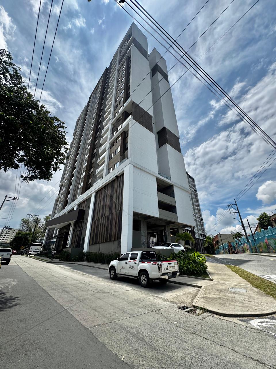 Apartamento Nuevo en Con...