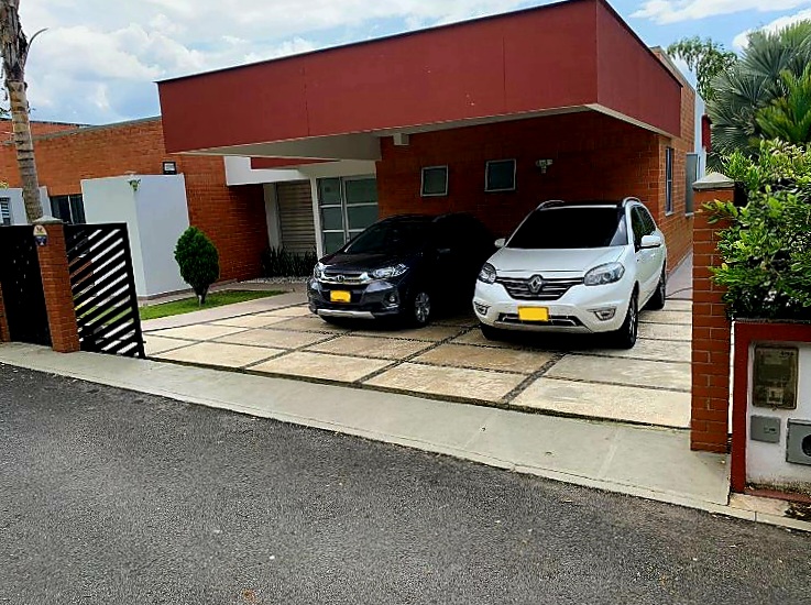 Casa Campestre en Arrien...