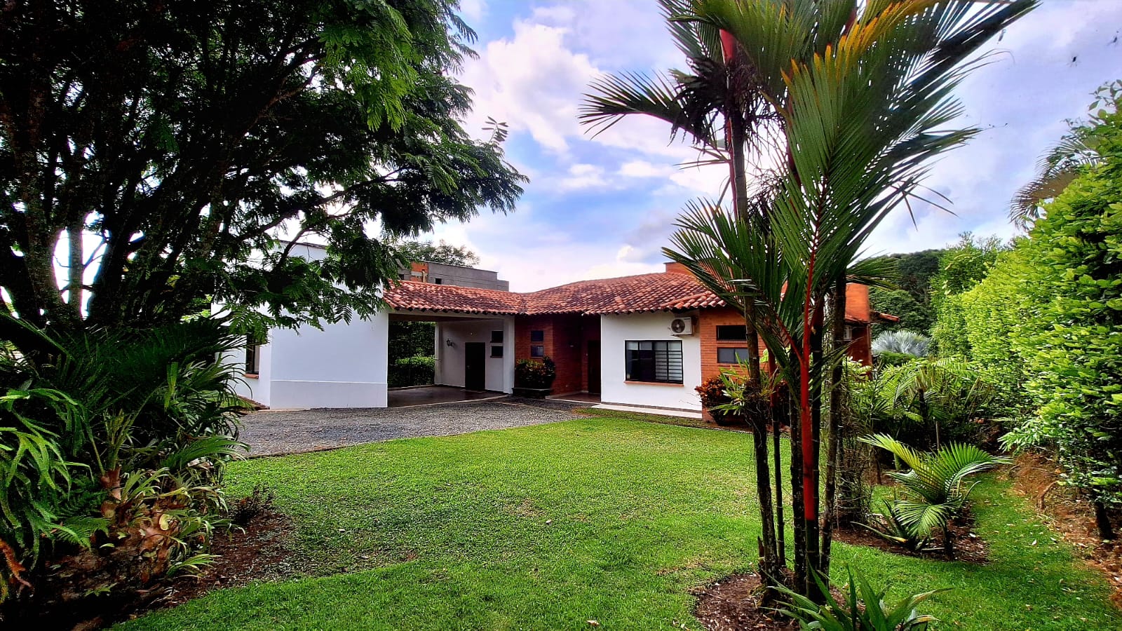 Casa Campestre en Arrien...