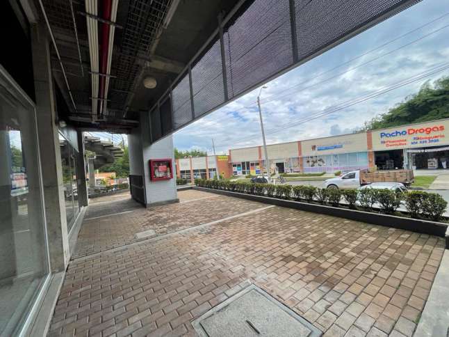 Local Comercial en Arrie...