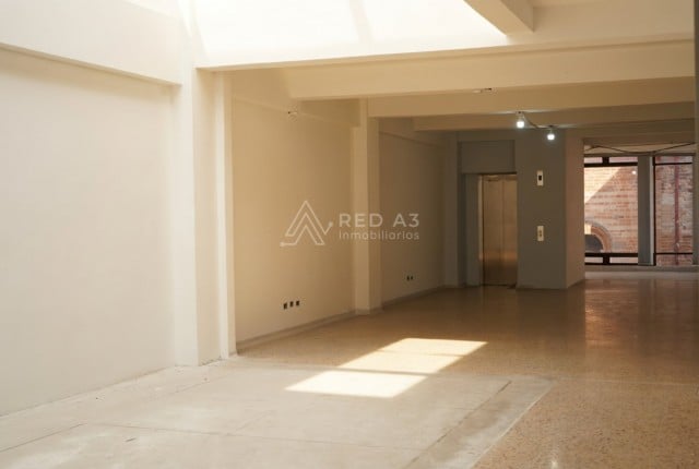 Oficina en Arriendo