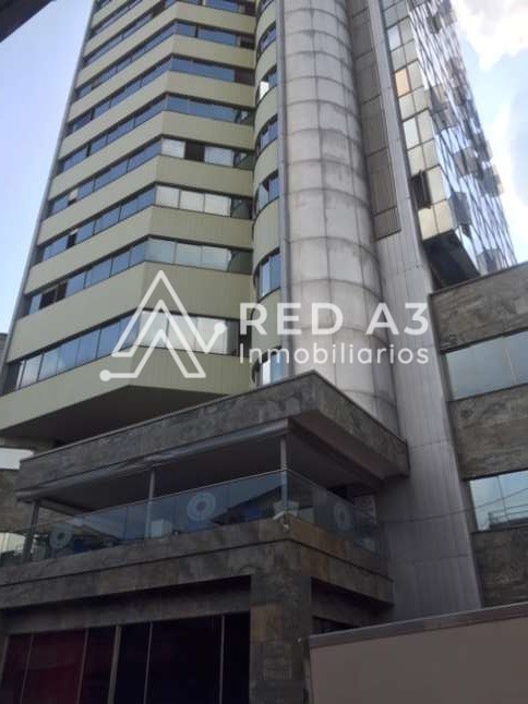Oficina en Centro de Neg...