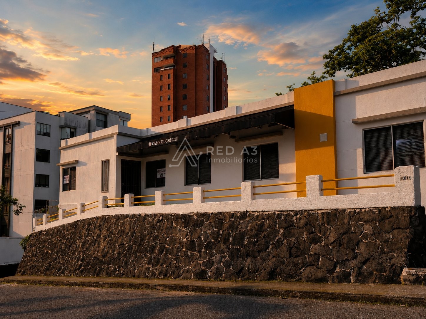 Casa Comercial en Arrien...