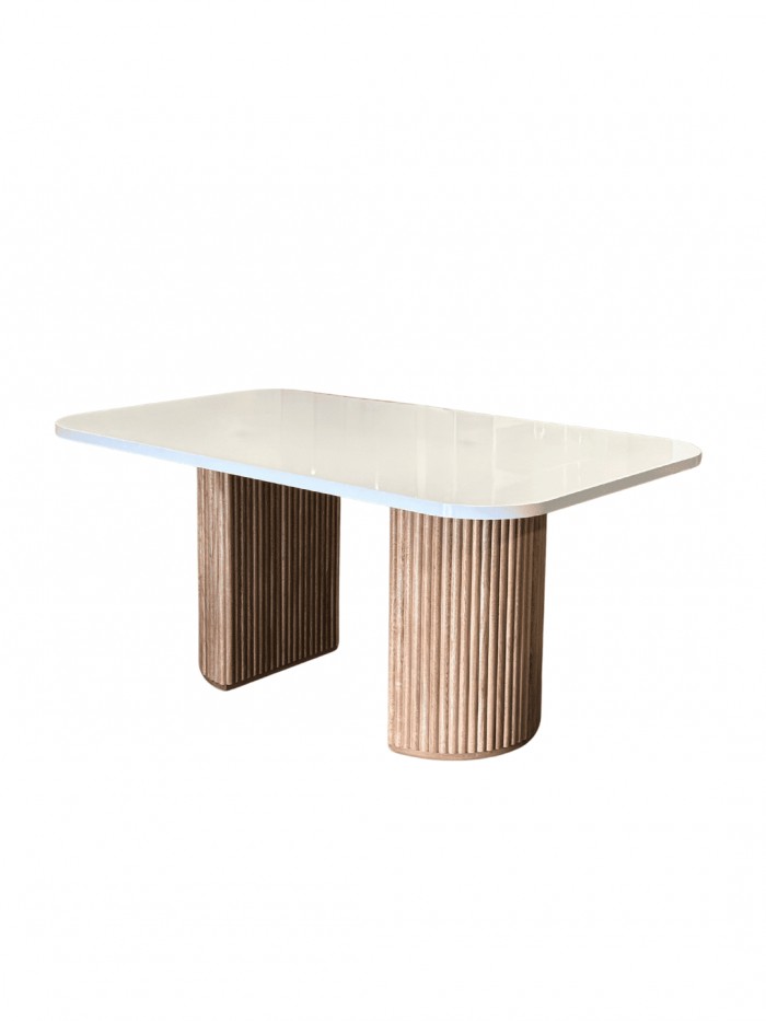 MESA DE COMEDOR BALI DE 4 ptos Y 6 ptos
