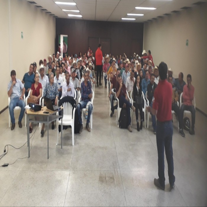 REUNIÓN CON PRODUCTORES PARA INGRESO A LA CERTIFICACIÓN NESPRESSO AAA 