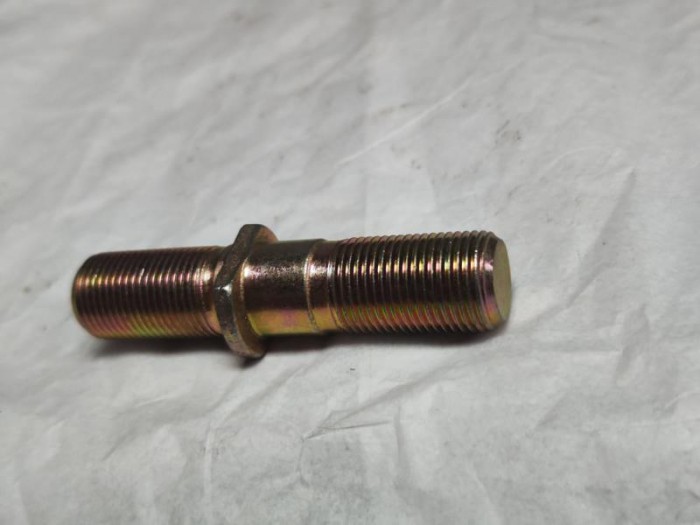 Perno Rueda Delant RH CF
