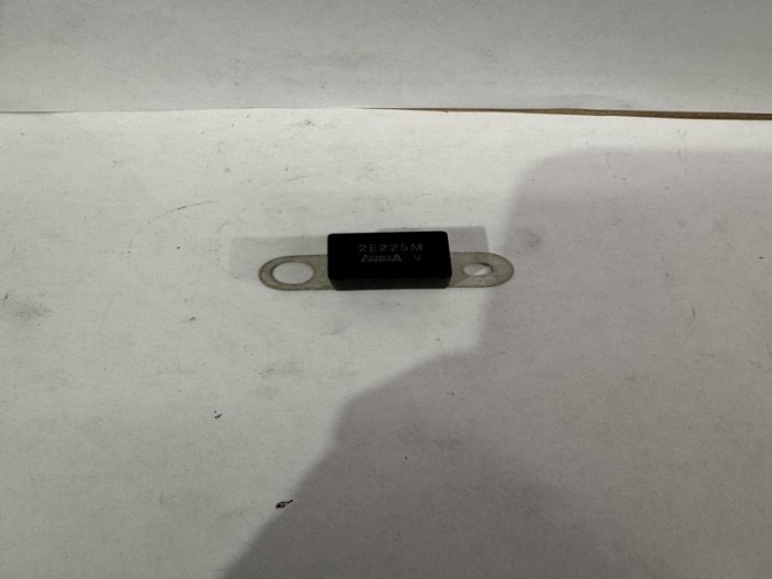 CAPACITOR
