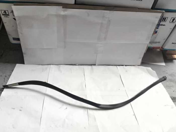 Lamevidrios Ext RH CF.V4x4