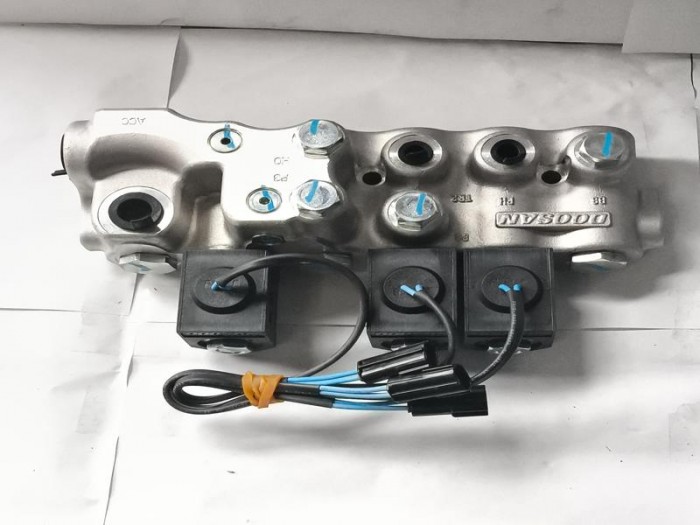 Solenoide DX225 LCA