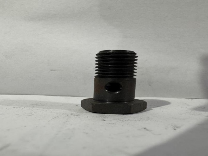 HOLLOW SCREW M12X1 5 DX 225 LCA