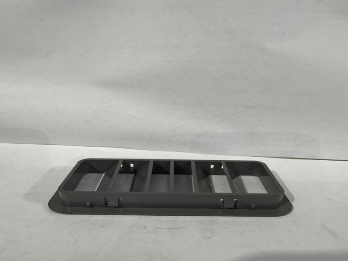 LOUVER DEF FRONT DX225LCA