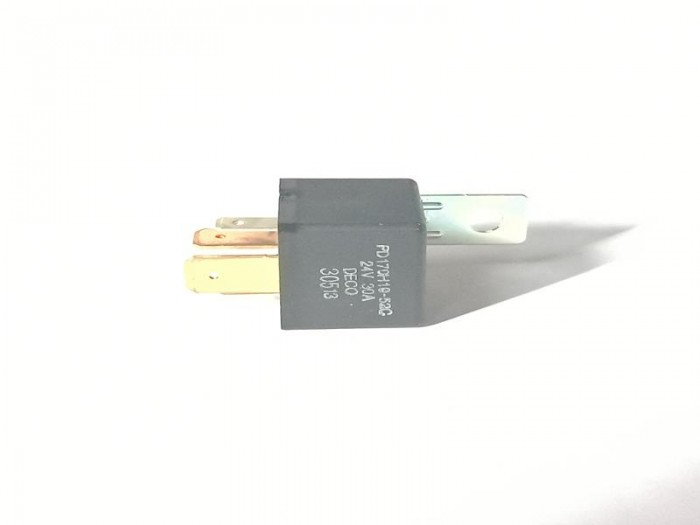 Relay sistema electrico DX225