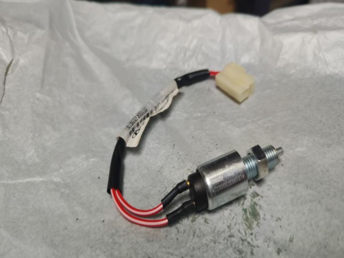 Sensor de Freno de Ahogo CO