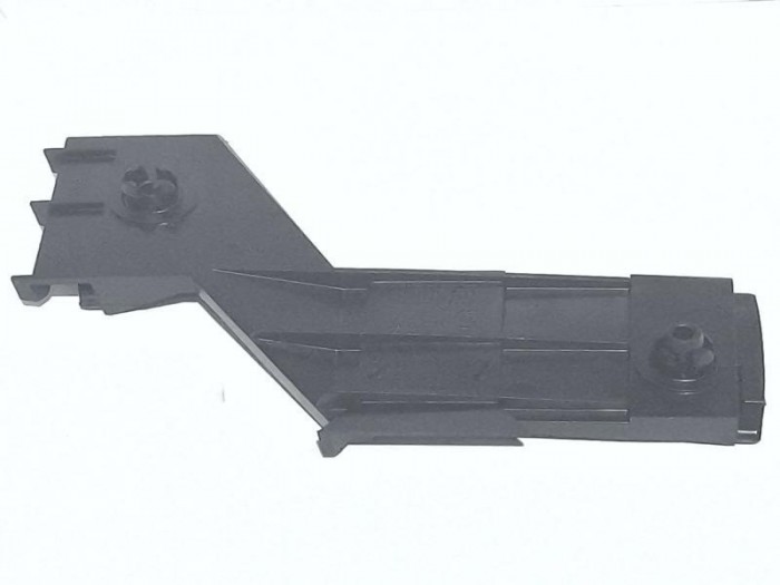 SOPORTE IZQUIERDO BOMPER TRASERO