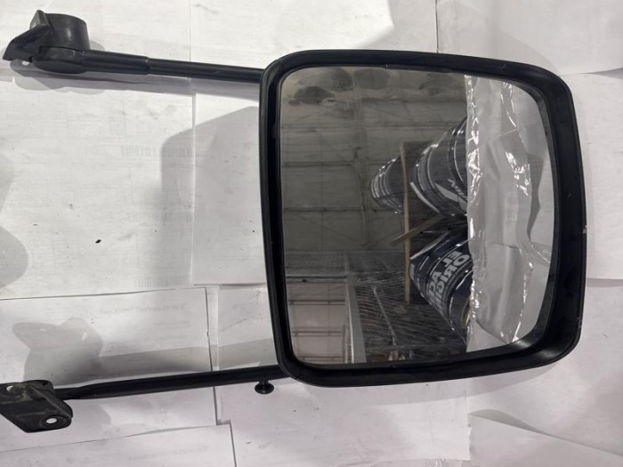 Retrovisor izquierdo 