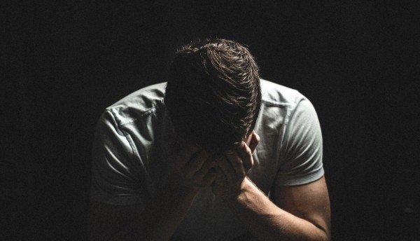 De la euforia del amor a la desilusión: Una historia de estafa que conmociona a Santa Marta