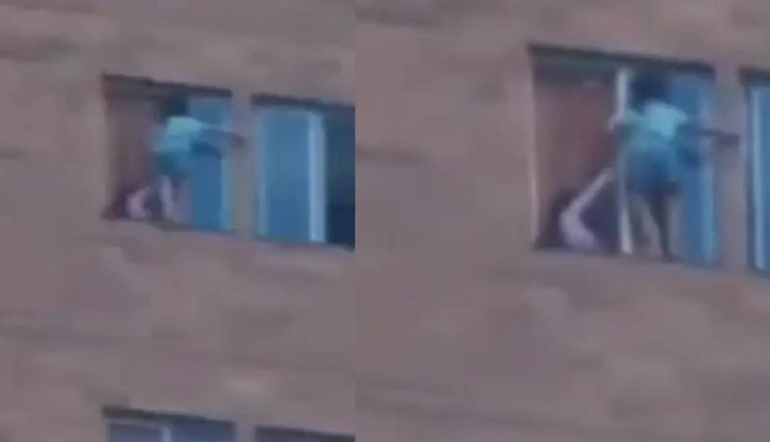 ¿Irresponsabilidad de los padres? Niñas juegan a pasarse de ventana en un edificio