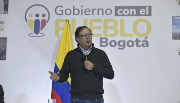 Gobierno Petro, ¿Un cambio en las tarifas de los servicios públicos en el horizonte? 