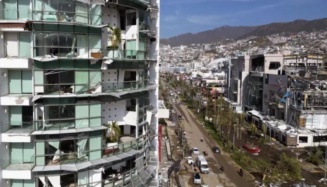Colombianos en Acapulco, desolación tras el paso del huracán Otis