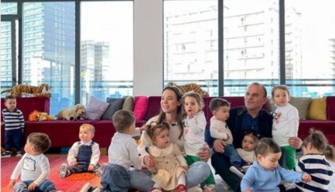 La insólita meta de una pareja, criar más de cien hijos