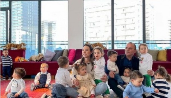 La insólita meta de una pareja, criar más de cien hijos