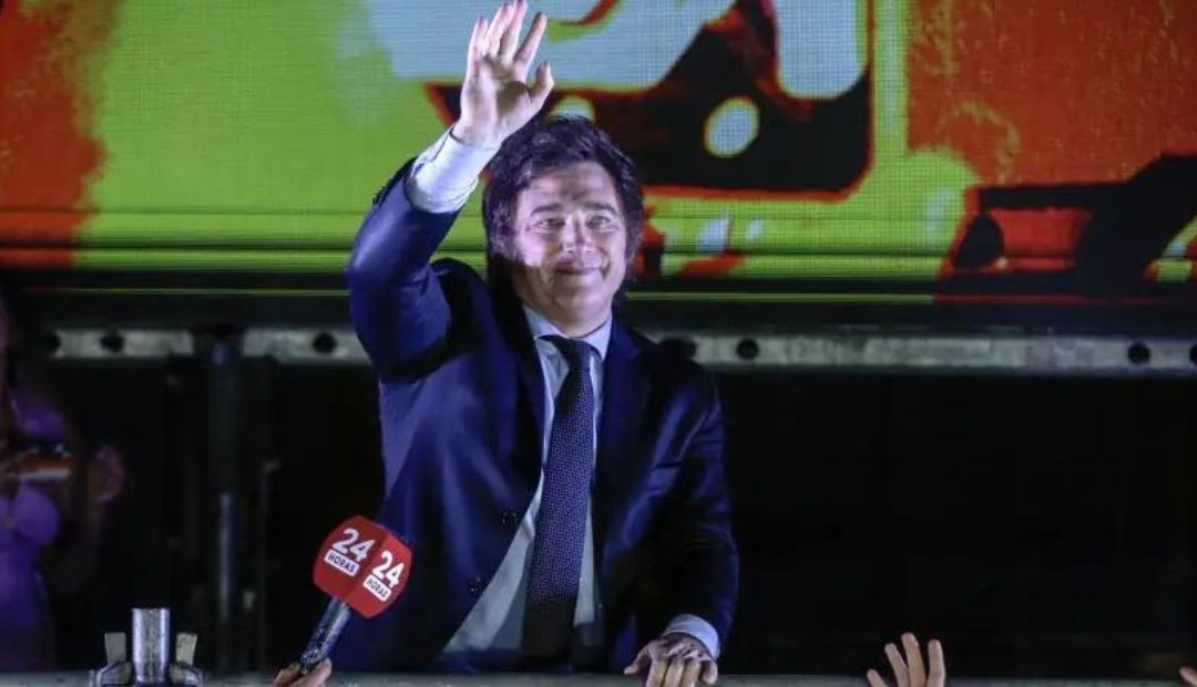 Desafío inflacionario en Argentina: Milei estima un plazo de 18 a 24 meses para la recuperación