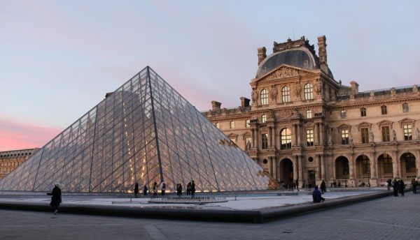 Ataque mortal en París: turista alemán apuñalado en el centro de la ciudad