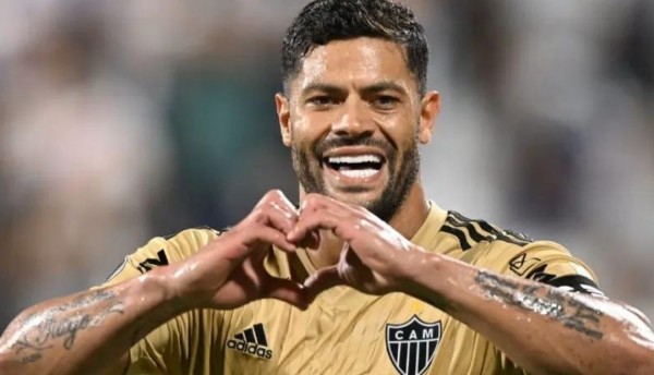 El brasileño Hulk confirmó que espera un hijo con la sobrina de su exesposa