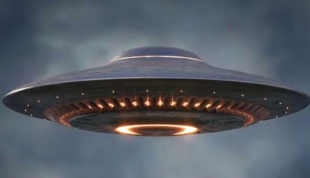 Científico afirma que hay extraterrestres viviendo en el mar