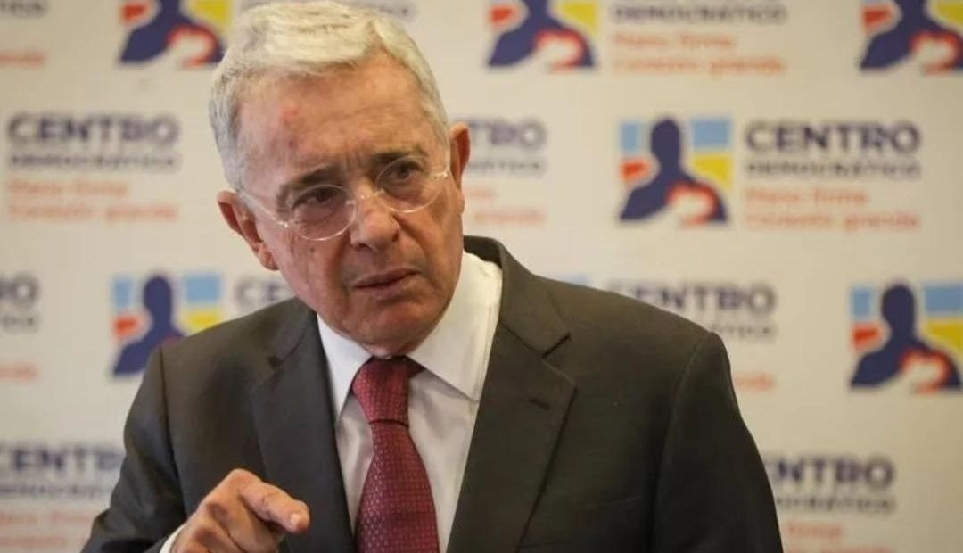 Renuncia del Fiscal del caso del expresidente Álvaro Uribe