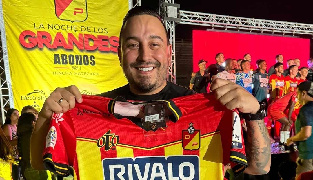 El Gobernador Juan Diego Patiño acompañó la presentación oficial del Deportivo Pereira